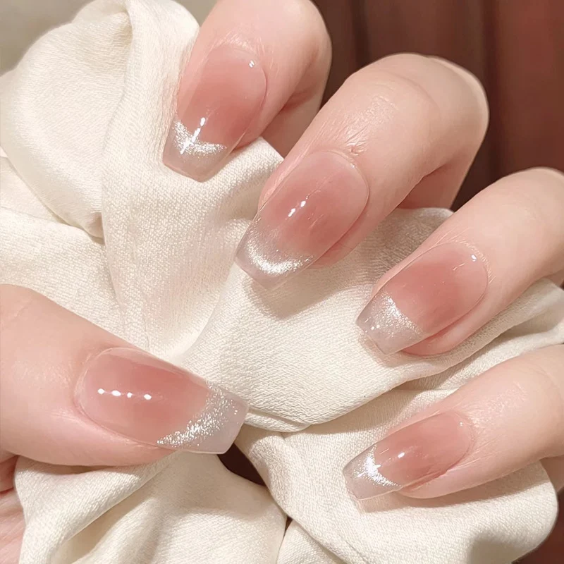 Künstlerisches Press-On-Nagelset mit glitzernden Sternakzenten Karnz