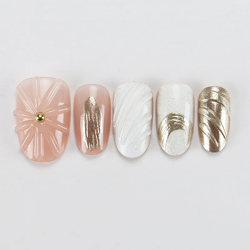 Artistic Nail Design Karnz