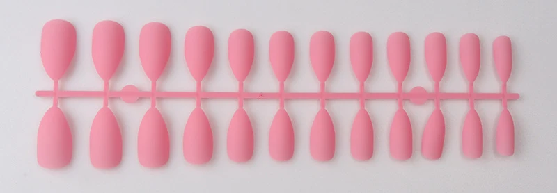 Stiletto Press-On Nail Set Karnz