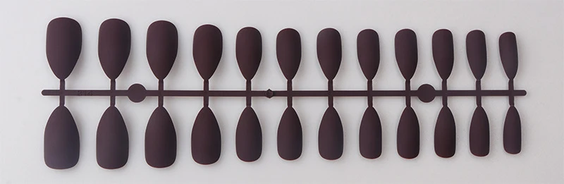 Stiletto Press-On Nail Set Karnz