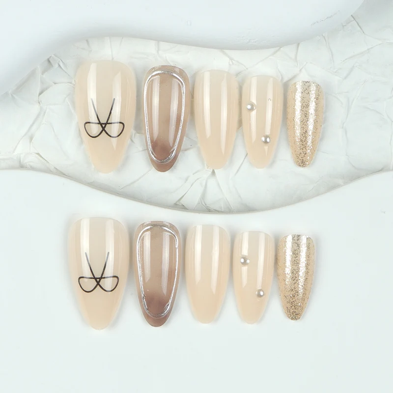 Premium Stiletto Press-On Nägel mit Glitzer und Strassakzenten Karnz