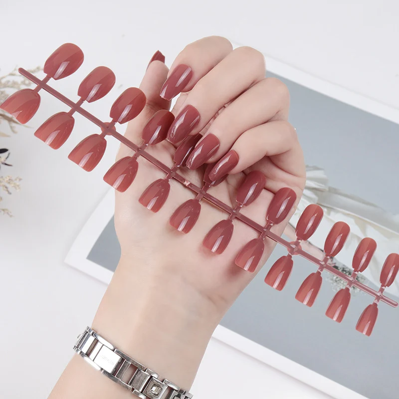 Premium langanhaltende Press-On Nagelspitzen Karnz