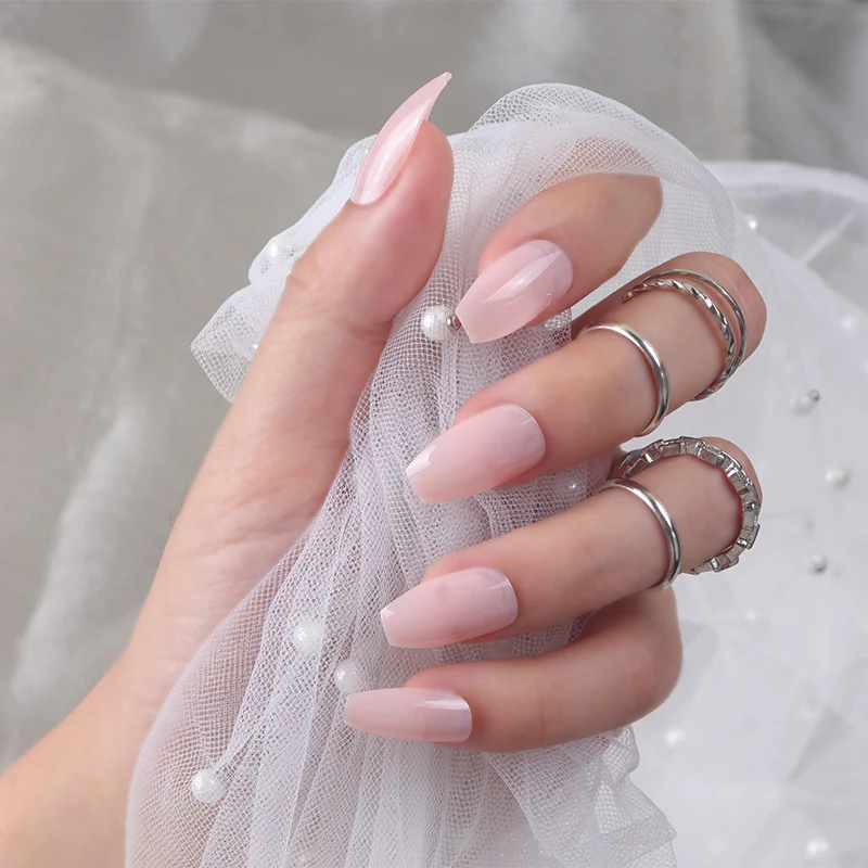 Premium langanhaltende Press-On Nagelspitzen Karnz