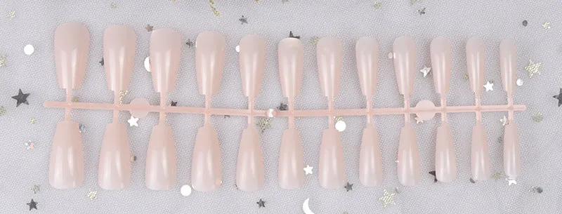 Natural Shape Press-On Nail Set Karnz