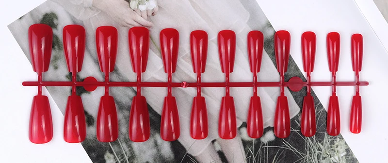 Natural Shape Press-On Nail Set Karnz