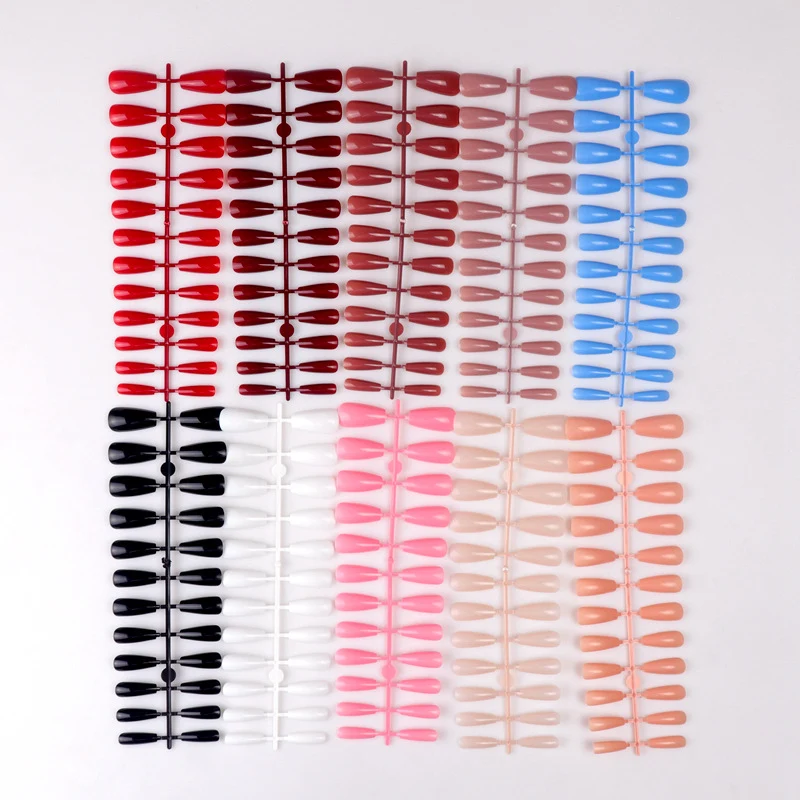 Natural Shape Press-On Nail Set Karnz