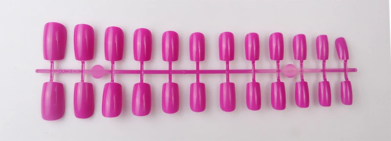 Natürliche glänzende Press-On-Nagelspitzen Karnz