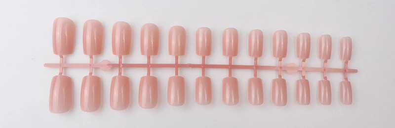 Natürliche glänzende Press-On-Nagelspitzen Karnz