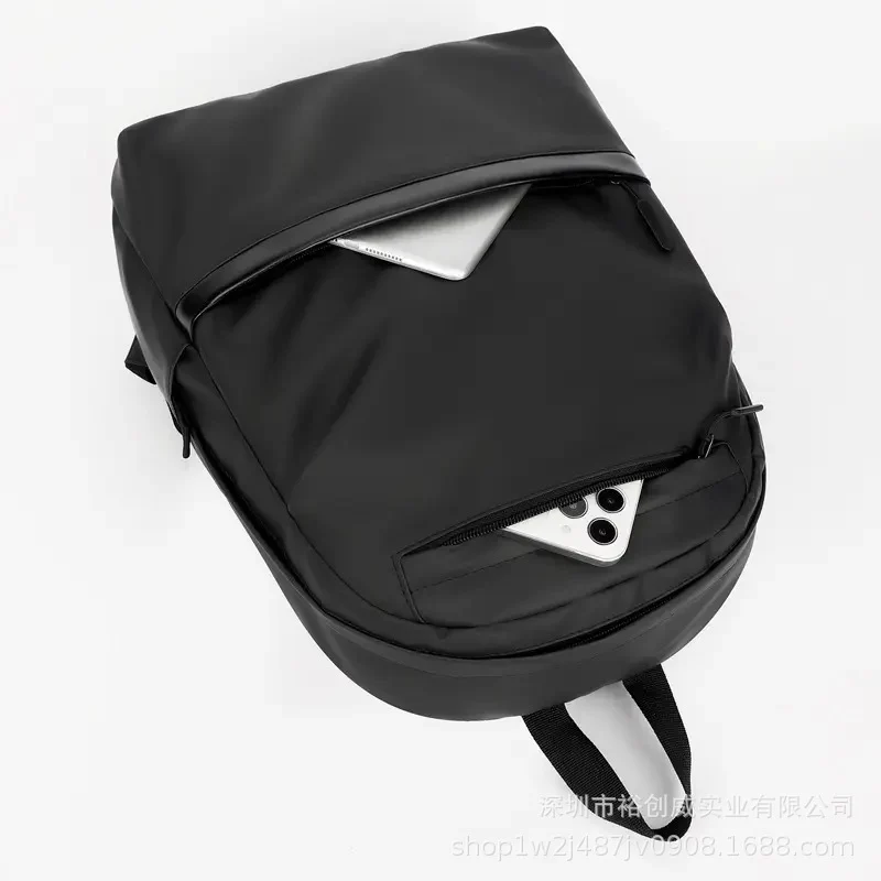 Moderner Minimalistischer Rucksack Karnz