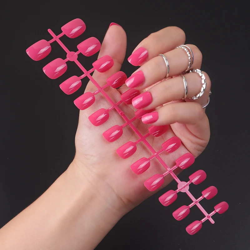 Glänzendes Press-On Nagelset Karnz 1789086048