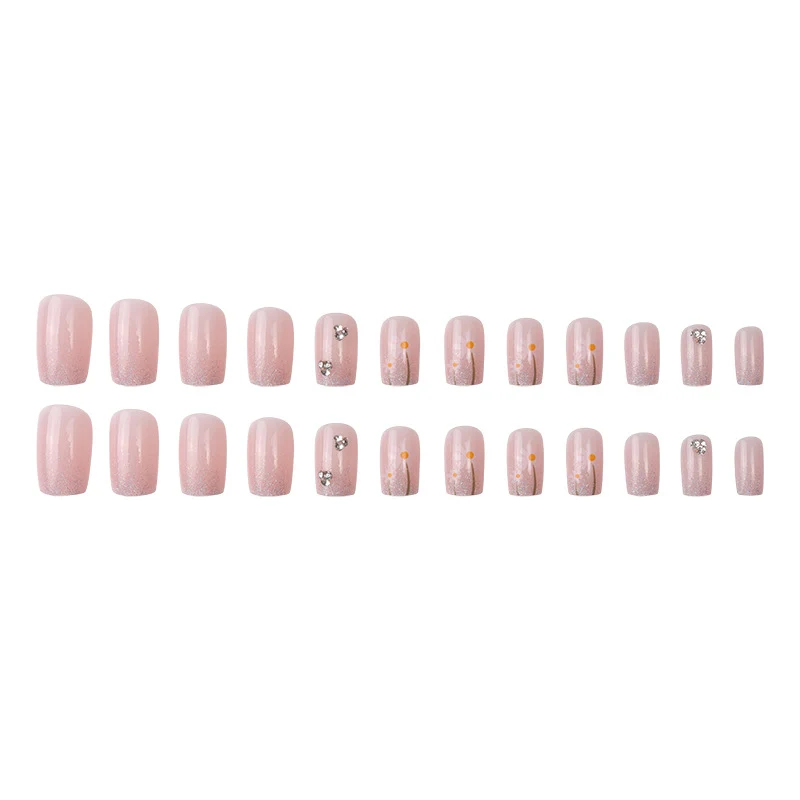 Glitzerndes Blumen Press-On Nagelset Karnz