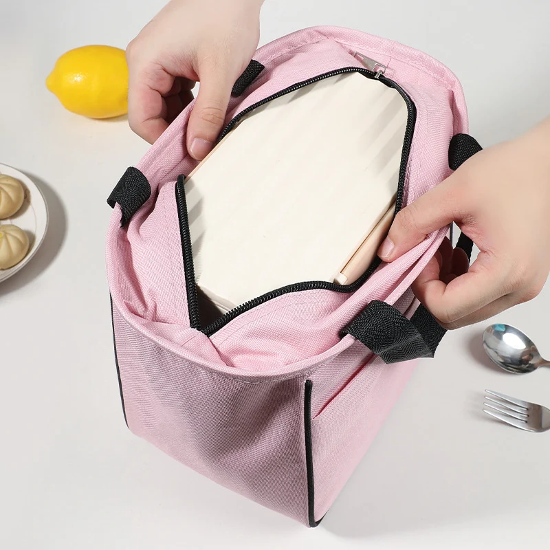 Stylische isolierte Lunch-Tasche