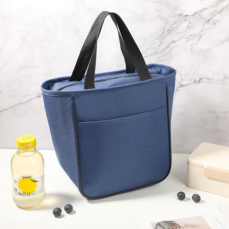 Stylische isolierte Lunch-Tasche