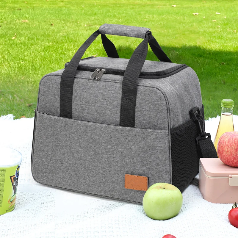 Isolierte Lunch-Tasche