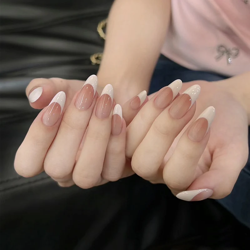 Elegantes French Tip Press-On Nail Set Karnz 1789388881