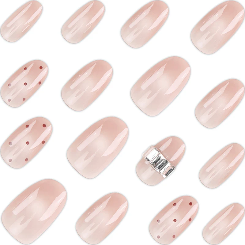 Elegantes Dekoratives Press-On-Nagelset mit Akzenten Karnz