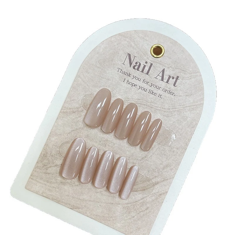 Elegante mandelförmige Press-On-Nagelspitzen Karnz