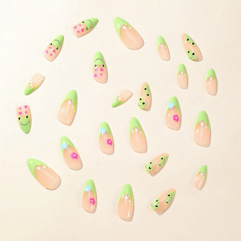 Artistic Nail Art Karnz
