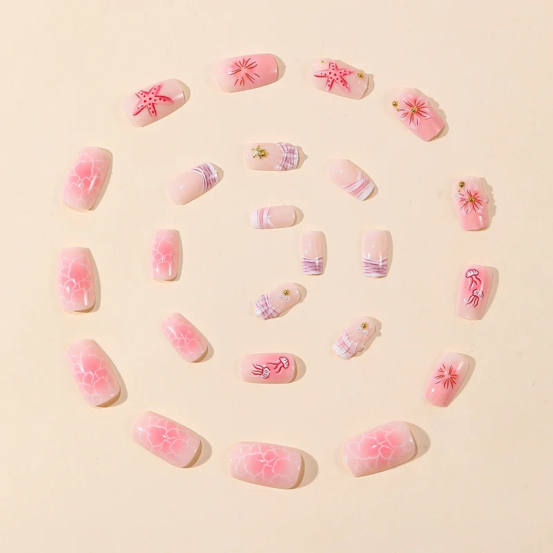 Künstlerische florale Acryl-Nail-Art-Verlängerungen Karnz