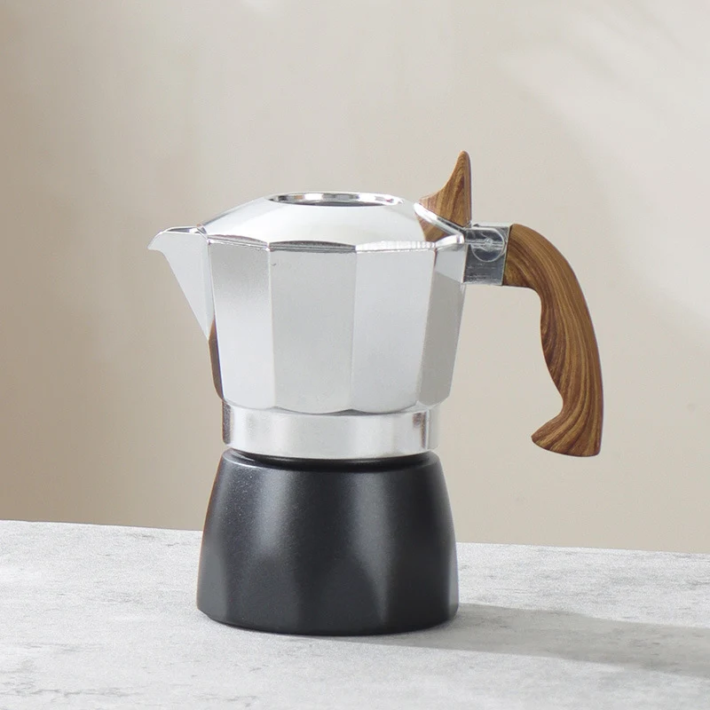 Espressokocher aus Edelstahl