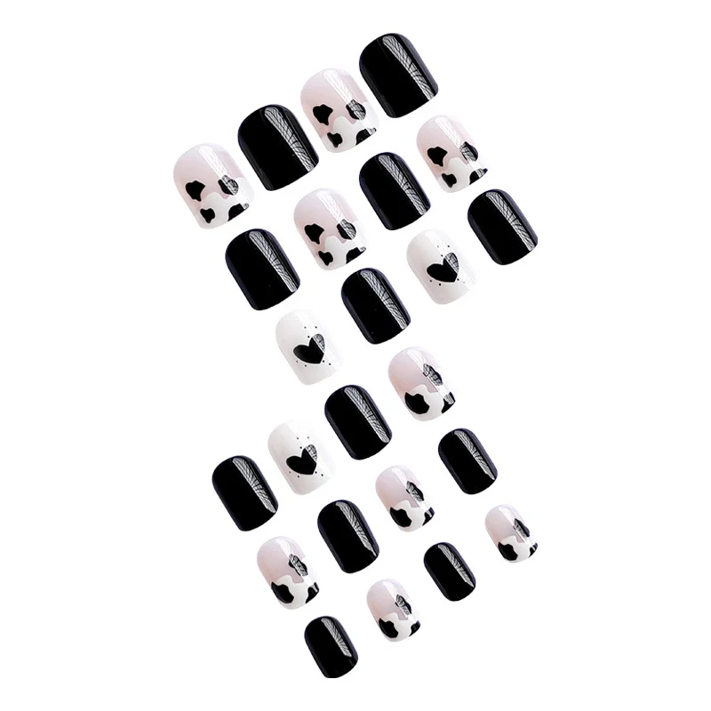 Kreative Nagelkunst mit Herz- und Tiermotiven Karnz