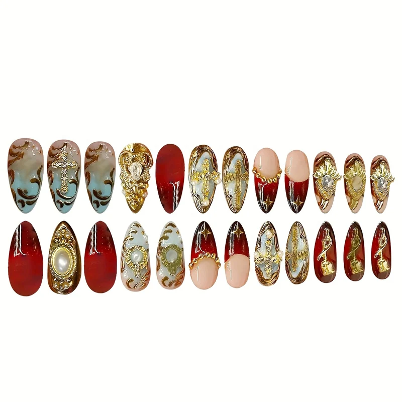 Luxuriöse Verzierungen für Nagelkunstverlängerungen Karnz