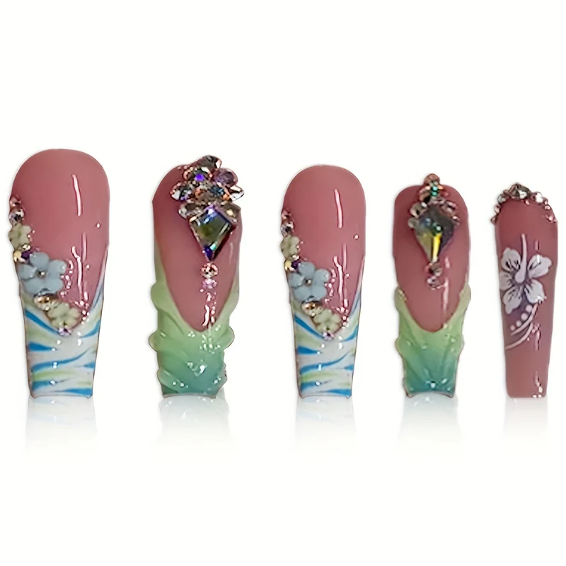 Glamouröse dekorative Acrylnagelerweiterungen Karnz