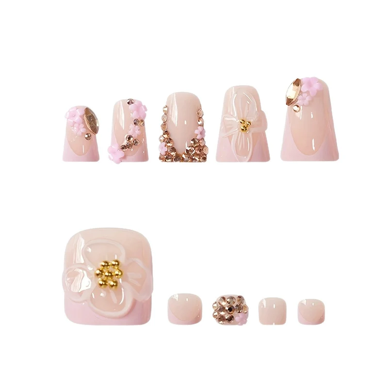 Blumenverzierte Press-On-Nagelverzierungen Karnz