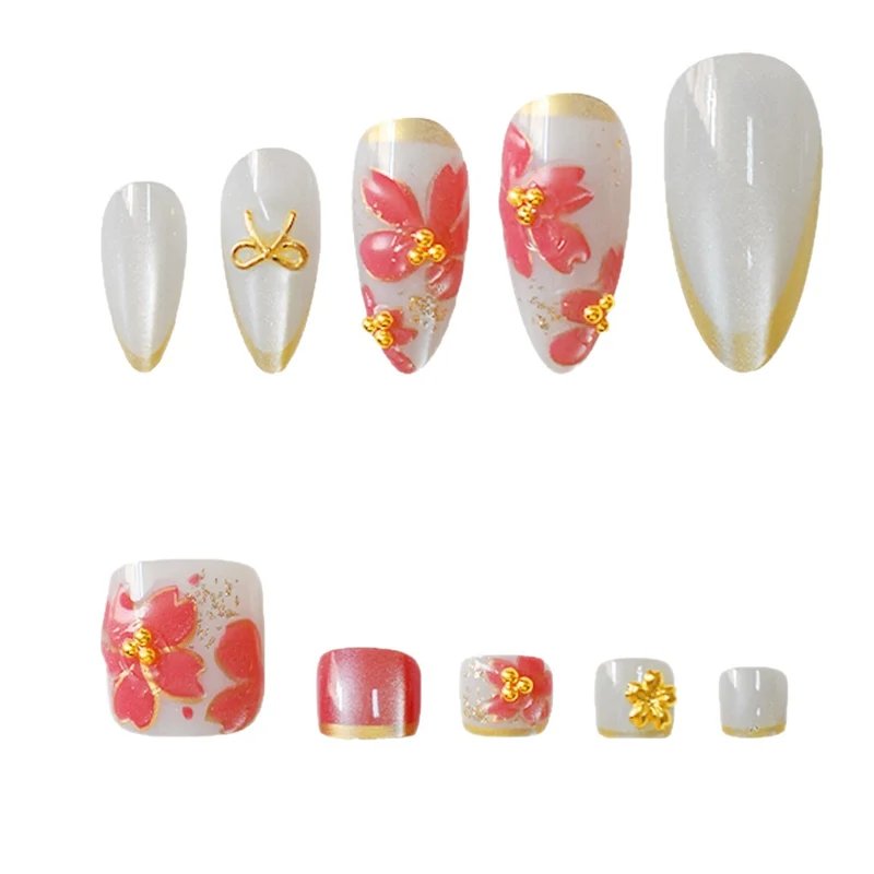 Elegantes florales Acryl-Nageldesign Karnz