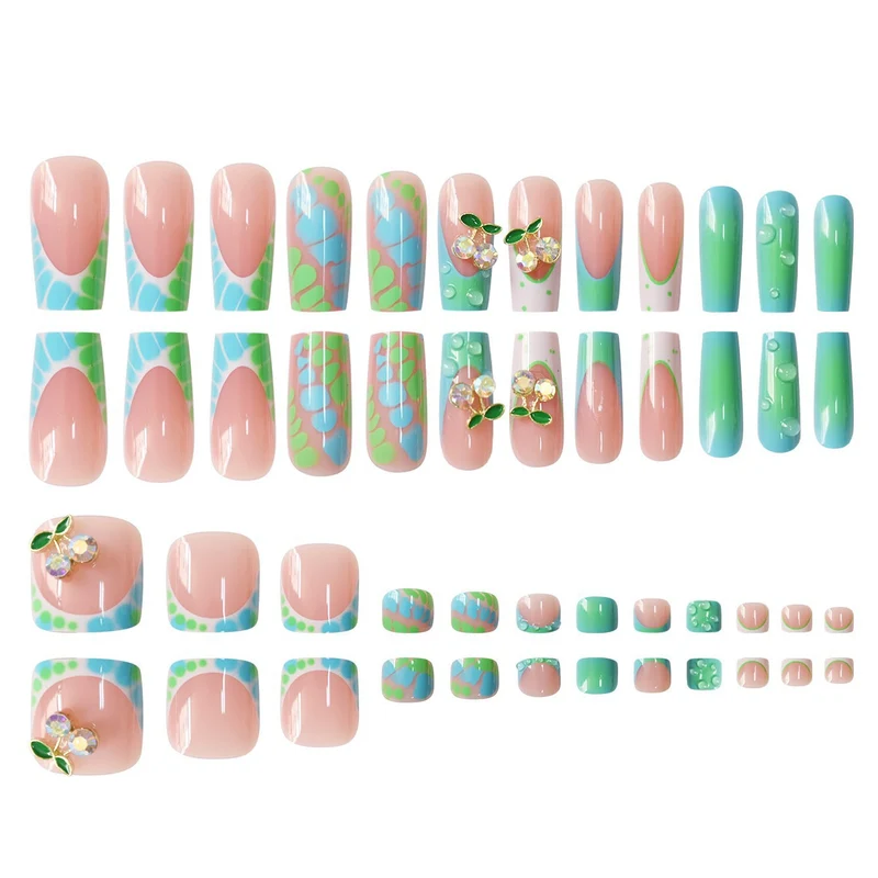 Dekoratives Blumen-Nagelkunst-Set Karnz