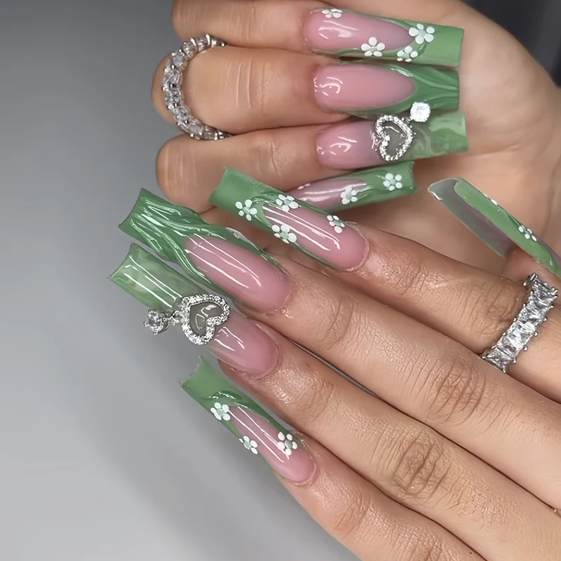 Dekorativer floral-akryl-nagelset Karnz