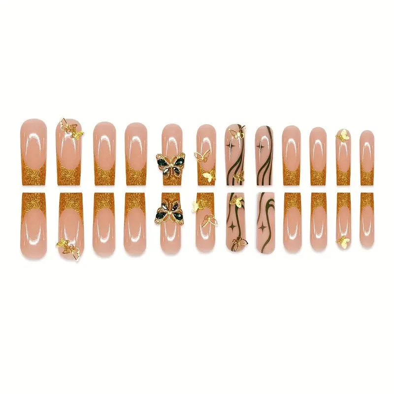 Dekorative Schmetterlings-Themen-Nagelverzierungen Karnz