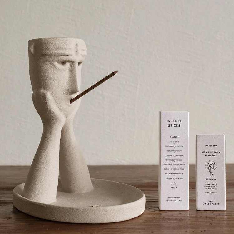 Kreative Figurative Schreibtischskulptur