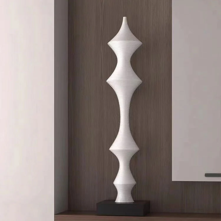 Zeitgenössische künstlerische dekorative Skulptur