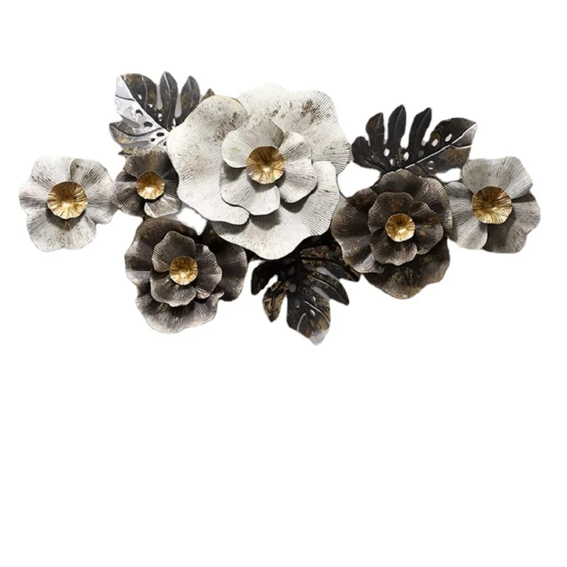 Florale Metallwandskulptur Karnz