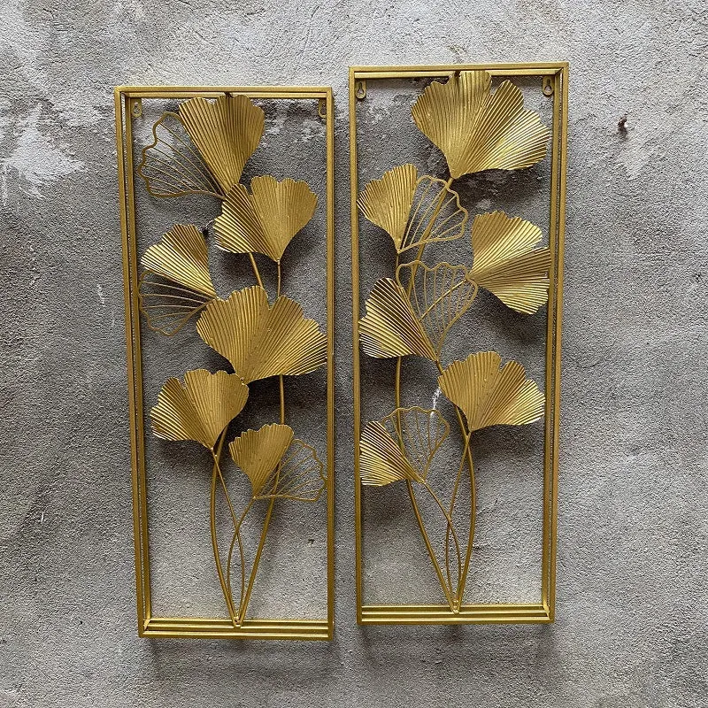 Dekorative Wandkunst-Panel mit floralem Design Karnz