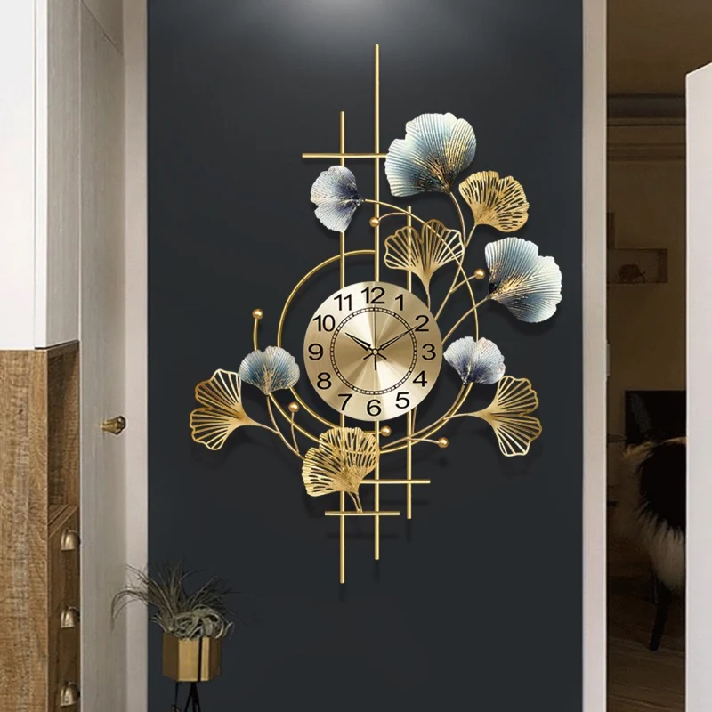Dekorative moderne Wanduhr Kunst Karnz