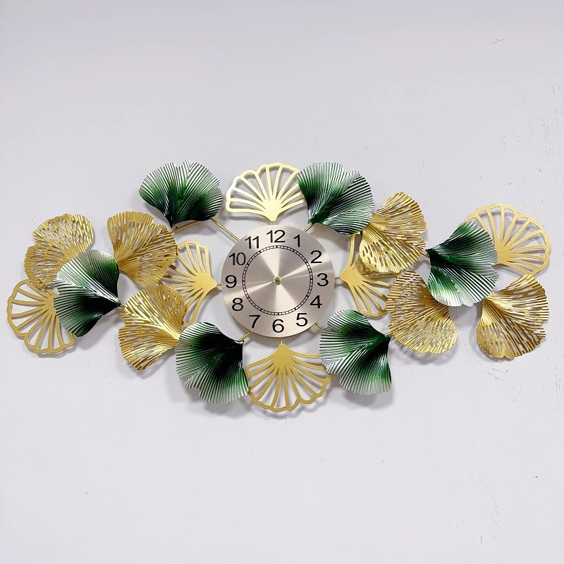 Dekorativer Blumenspiegel Karnz