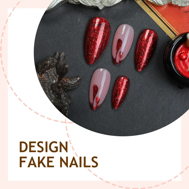 Luxuriöses Kunstnagelset mit Glamourösem Glitzer Karnz