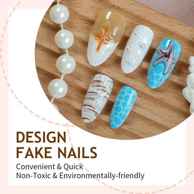 Kunstnagelset mit maritimem Design und verspielten Akzenten Karnz