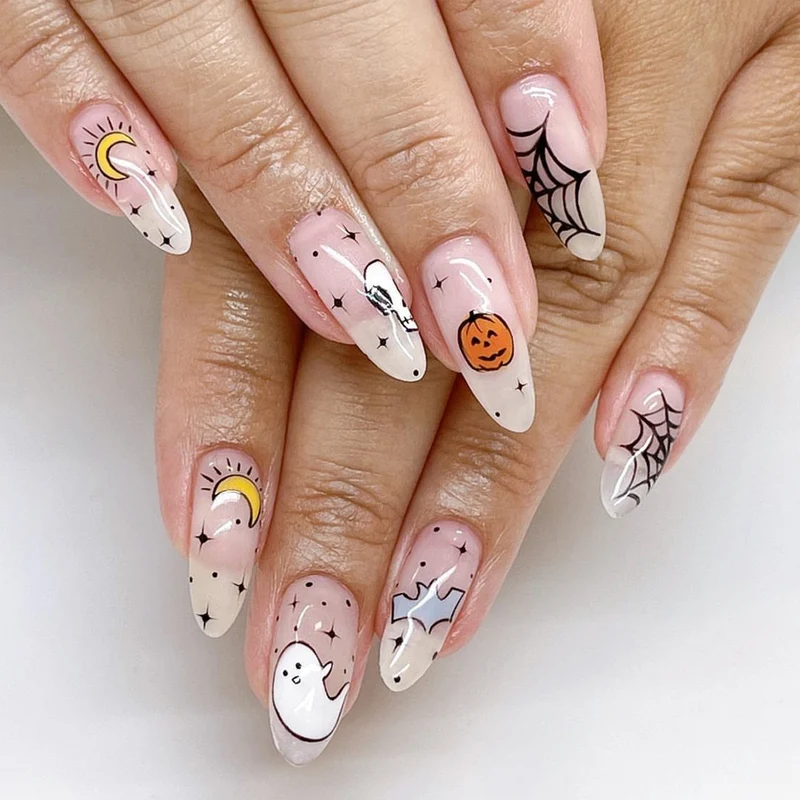 Kunstnagelset mit gruseligem Halloween-Design Karnz