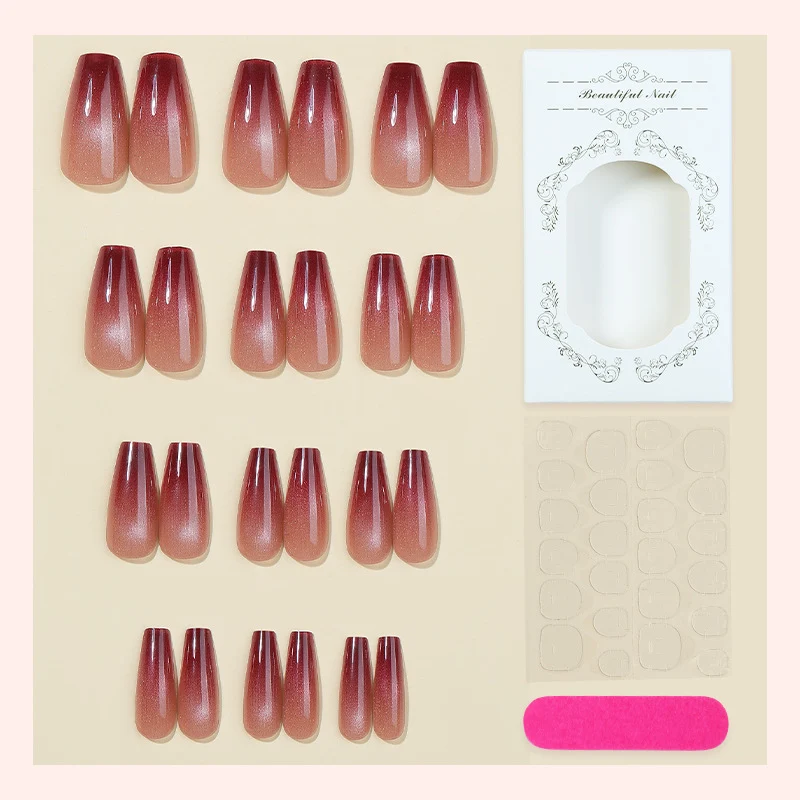 Kunstnagelset mit glamourösem Farbverlauf und Glitzerakzenten Karnz