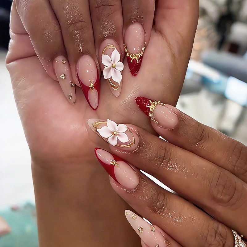 Kunstnagelset mit floralen und glamourösen Akzenten Karnz 1789119024