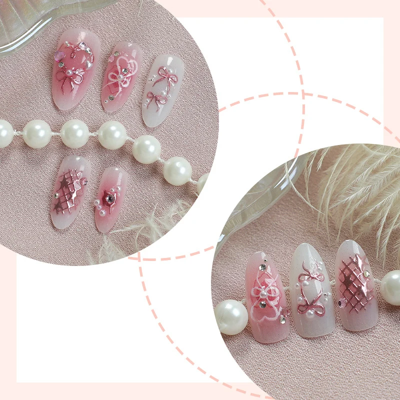 Kunstnagelset mit filigranen Blumen- und Glitzermotiven Karnz