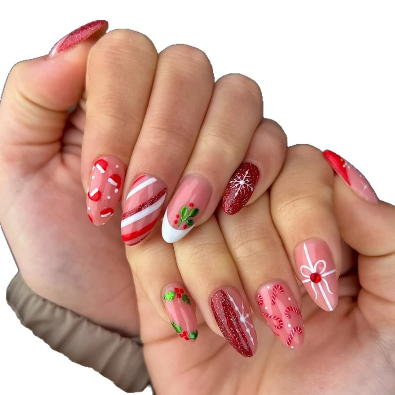 Kunstnagelset mit festlichen Zuckerstangen- und Weihnachtsmotiven Karnz