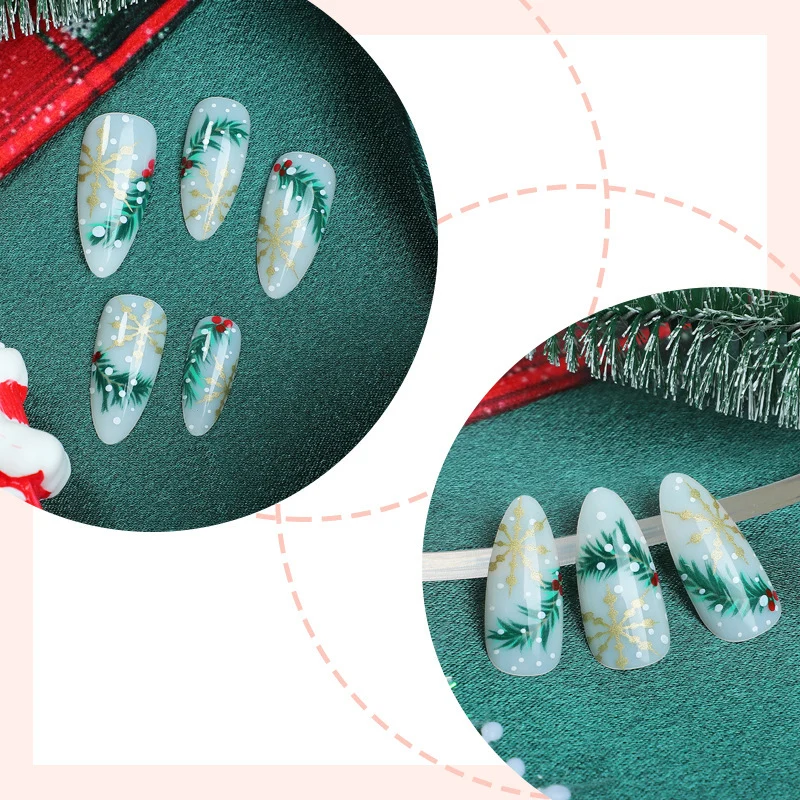 Kunstnagelset mit festlichem Winterdesign Karnz