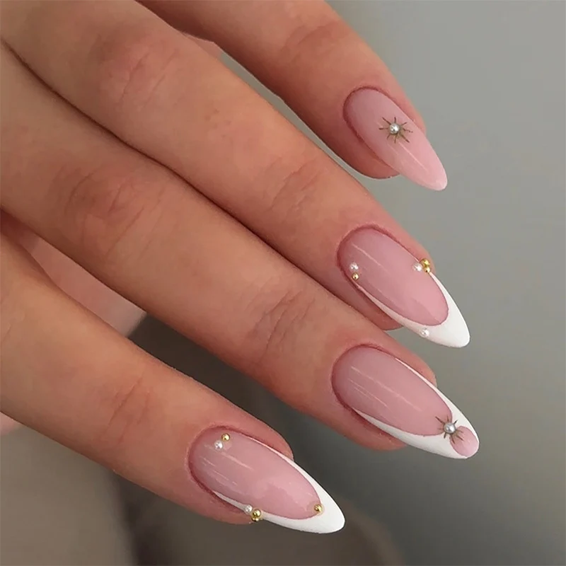 Kunstnagelset mit eleganten Swarovski-Elementen Karnz